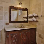 Nora Cave House 5*