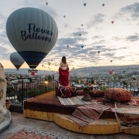 Nora Cave House Отель