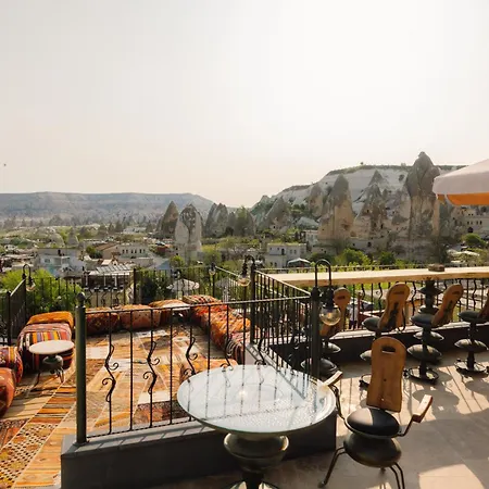 Отель Nora Cave House Гореме
