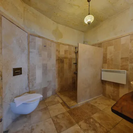Nora Cave House Гореме