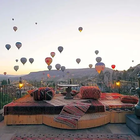 Nora Cave House 5* Гореме