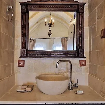 Nora Cave House 5*
