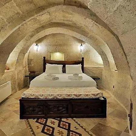 Nora Cave House Отель